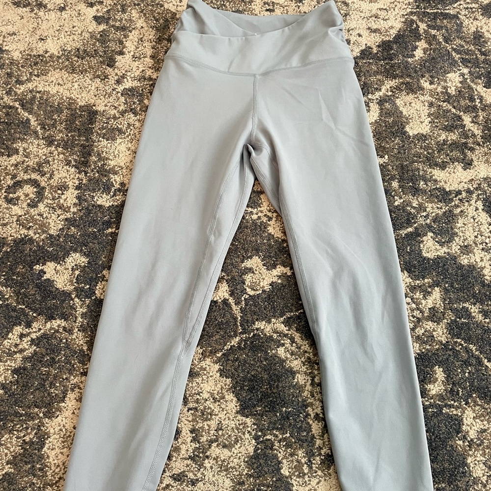 Crisscross waist leggings